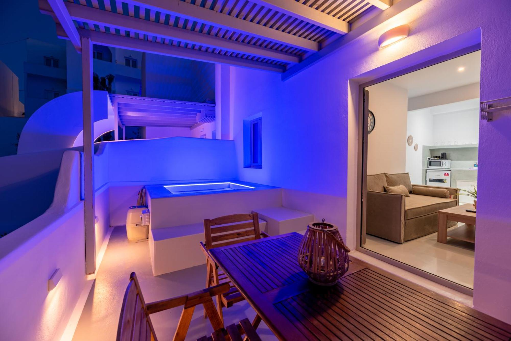 Aerenia Luxury Suites Картерадос Экстерьер фото